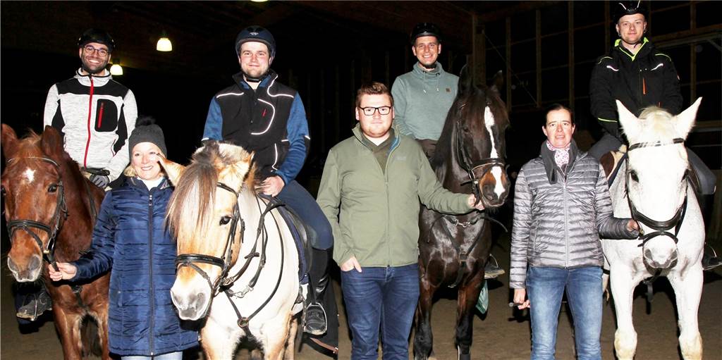 Wenn Erwachsene das Reiten lernen: „Die Pferde wissen viel besser Bescheid“ Wenn Erwachsene das Reiten lernen: „Die Pferde wissen viel besser Bescheid“