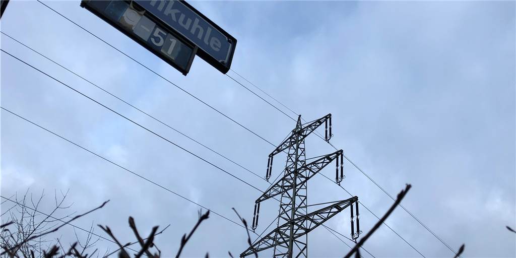 Hochspannungsleitungen in Benninghofen verschwinden bald im Boden Hochspannungsleitungen in Benninghofen verschwinden bald im Boden