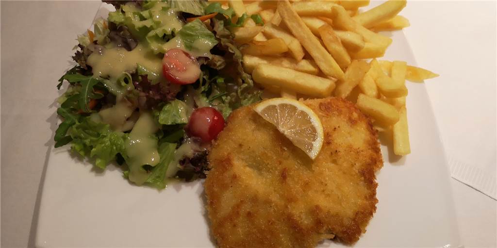 Wetterkamp hat sich von der Dorfkneipe zum Restaurant gemausert Wetterkamp hat sich von der Dorfkneipe zum Restaurant gemausert