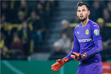 Eric Oelschlägel erlebt BVB-Profidebüt „emotional“ - beinahe wäre er zum Helden geworden