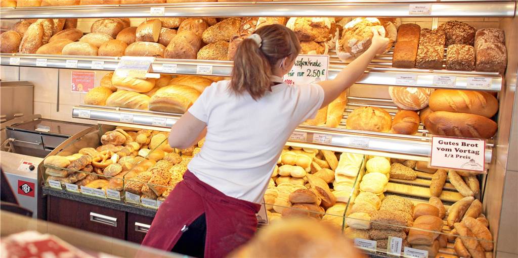 Gegen das Wegwerfen: Werner Bäckereien bieten Brot vom Vortag an oder spenden es Gegen das Wegwerfen: Werner Bäckereien bieten Brot vom Vortag an oder spenden es