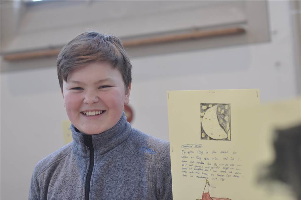 Ein kleiner Wald aus Psalmen: Das steckt hinter der Ausstellung in der Vitus-Kirche