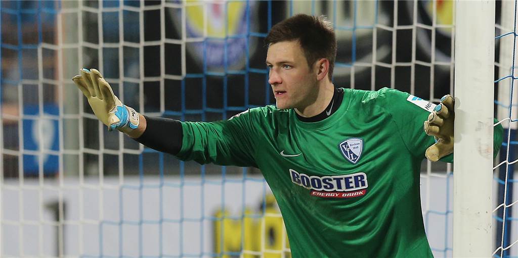 Torwart Michael Esser wurde beinahe Beute eines Krokodils Torwart Michael Esser wurde beinahe Beute eines Krokodils