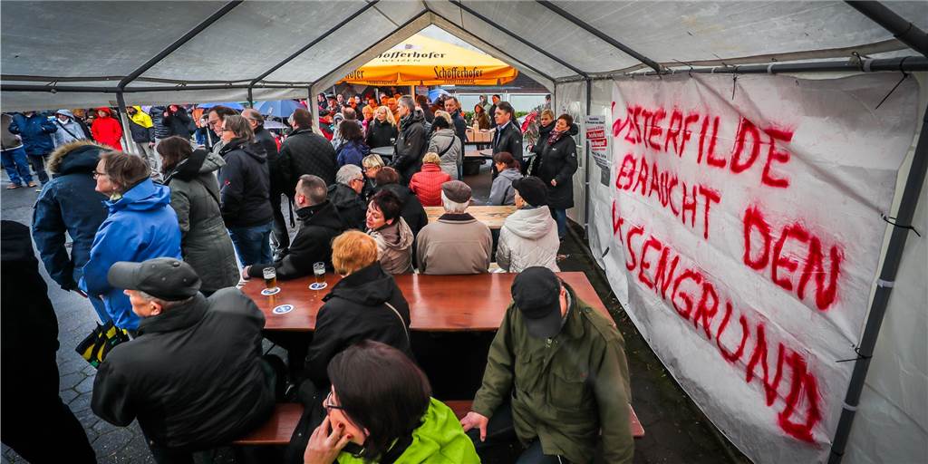 Oberbürgermeister unterstützt Kampf um die Traditionsgaststätte „Im schönen Wiesengrund“ Oberbürgermeister unterstützt Kampf um die Traditionsgaststätte „Im schönen Wiesengrund“