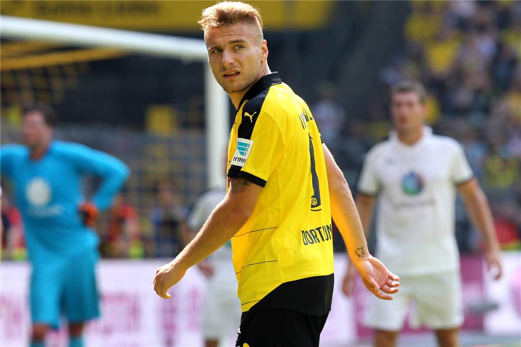 Häßler, Ikpeba, Januzaj und Co. - die elf Flop-Einkäufe des BVB Häßler, Ikpeba, Januzaj und Co. - die elf Flop-Einkäufe des BVB