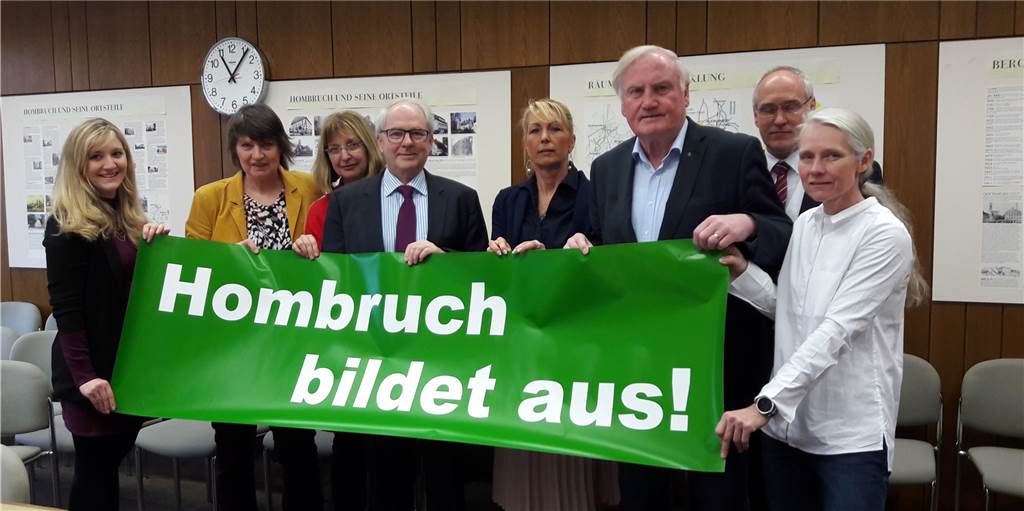 Das Projekt „Hombruch bildet aus“ präsentiert den Stadtbezirk als Ausbildungsstandort Das Projekt „Hombruch bildet aus“ präsentiert den Stadtbezirk als Ausbildungsstandort