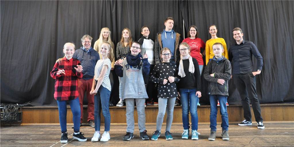 Lüner Schüler spielen Theaterstück speziell für Kita- und Grundschulkinder Lüner Schüler spielen Theaterstück speziell für Kita- und Grundschulkinder