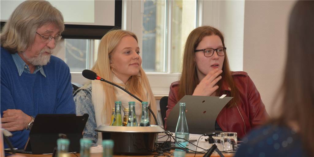 Jugendwerk Stadtlohn erhält von der Stadt zum Zehnjährigen ein Geburtstagsgeschenk Jugendwerk Stadtlohn erhält von der Stadt zum Zehnjährigen ein Geburtstagsgeschenk