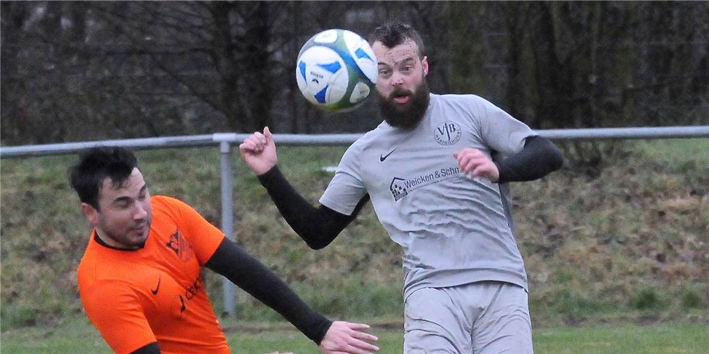 Trubel um Torjäger: Dennis Teuber wechselt trotz Zusage doch nicht zur SG Castrop Trubel um Torjäger: Dennis Teuber wechselt trotz Zusage doch nicht zur SG Castrop