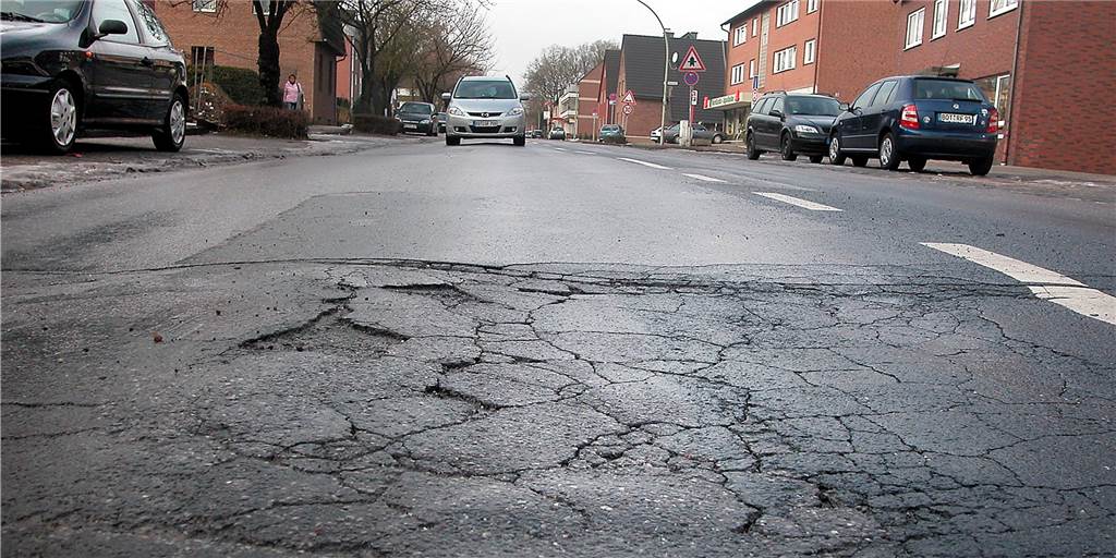 Nach sechs Jahren Planung beginnen die Bauarbeiten auf der Schneiderstraße Nach sechs Jahren Planung beginnen die Bauarbeiten auf der Schneiderstraße