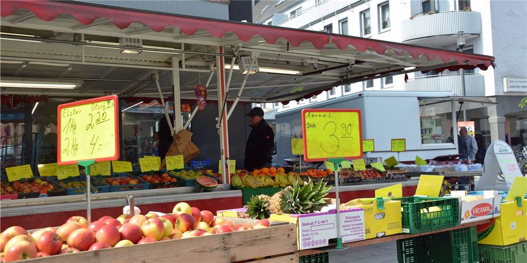 Wochenmarkt in Dorsten ist für längere Zeit in Richtung Lippetor umgezogen Wochenmarkt in Dorsten ist für längere Zeit in Richtung Lippetor umgezogen