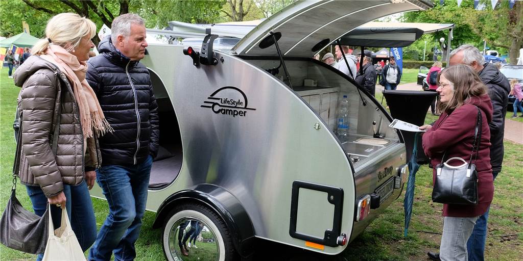 E-Bikes und Wohnmobile stehen im Mittelpunkt der Halterner Automobilmesse E-Bikes und Wohnmobile stehen im Mittelpunkt der Halterner Automobilmesse