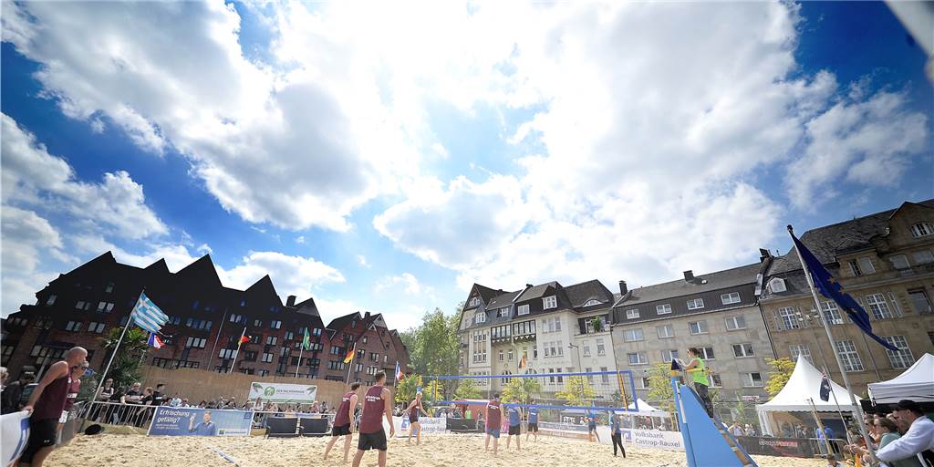 Beach Volley Days bringen Sommerfeeling nach Castrop - Die besten Bilder vom Samstag Beach Volley Days bringen Sommerfeeling nach Castrop - Die besten Bilder vom Samstag
