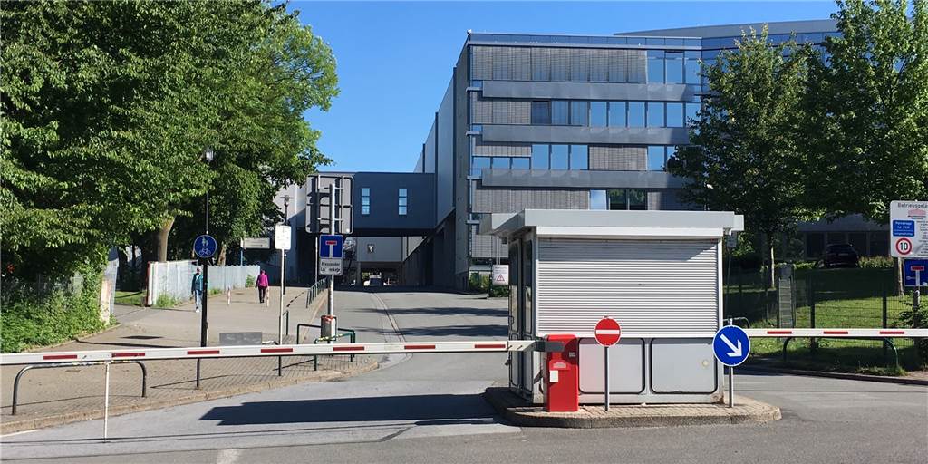 Westfalenhallen wollen Weg zwischen Stadion und Kreuzviertel kappen - Experten protestieren Westfalenhallen wollen Weg zwischen Stadion und Kreuzviertel kappen - Experten protestieren