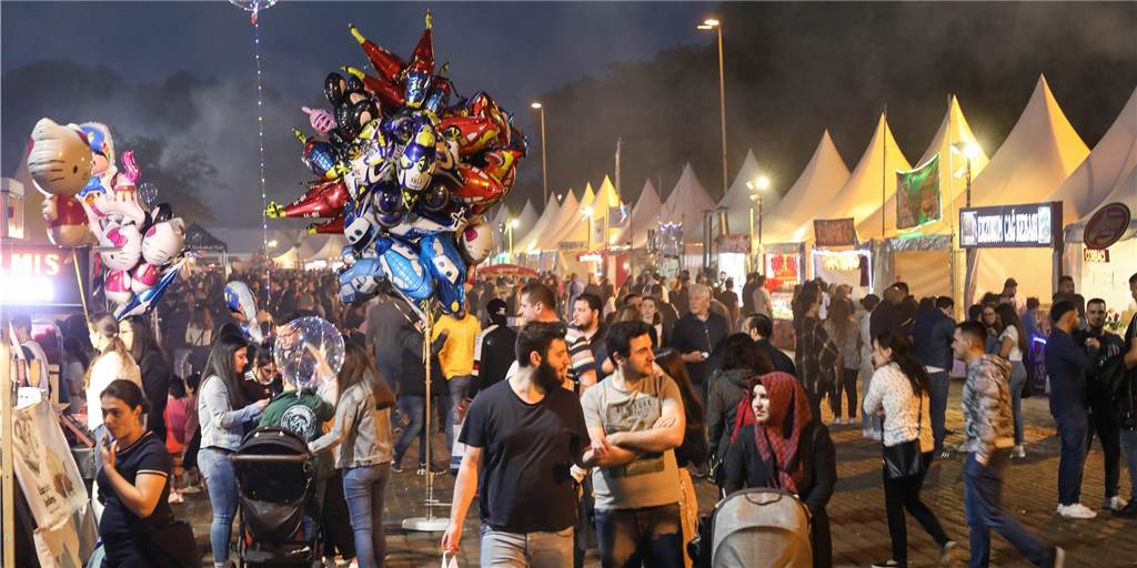 Fotostrecke: So sieht es beim Festi Ramazan aus - Sonntag war der letzte Tag Fotostrecke: So sieht es beim Festi Ramazan aus - Sonntag war der letzte Tag