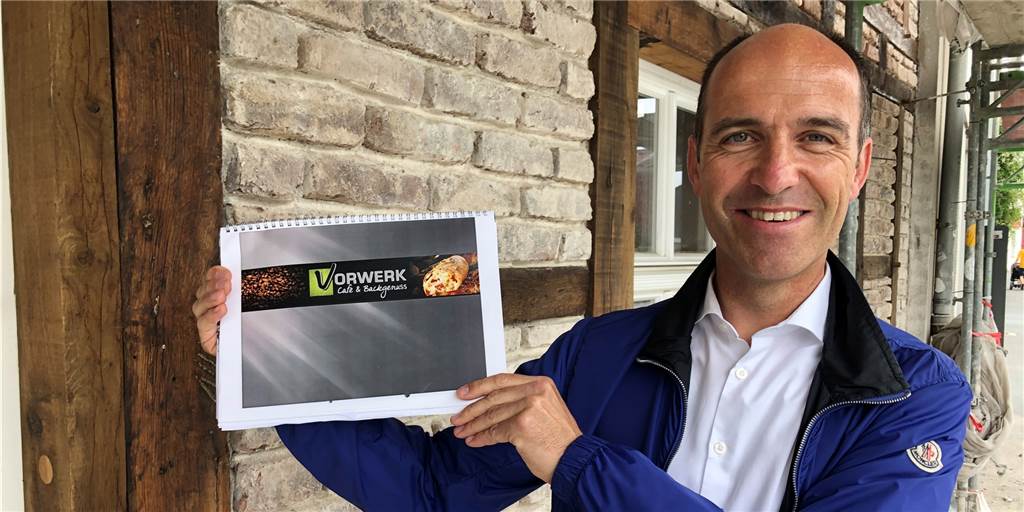 Bäckerei Vorwerk zieht ins ehemalige Sacré Coeur an der Husener Straße 54 Bäckerei Vorwerk zieht ins ehemalige Sacré Coeur an der Husener Straße 54