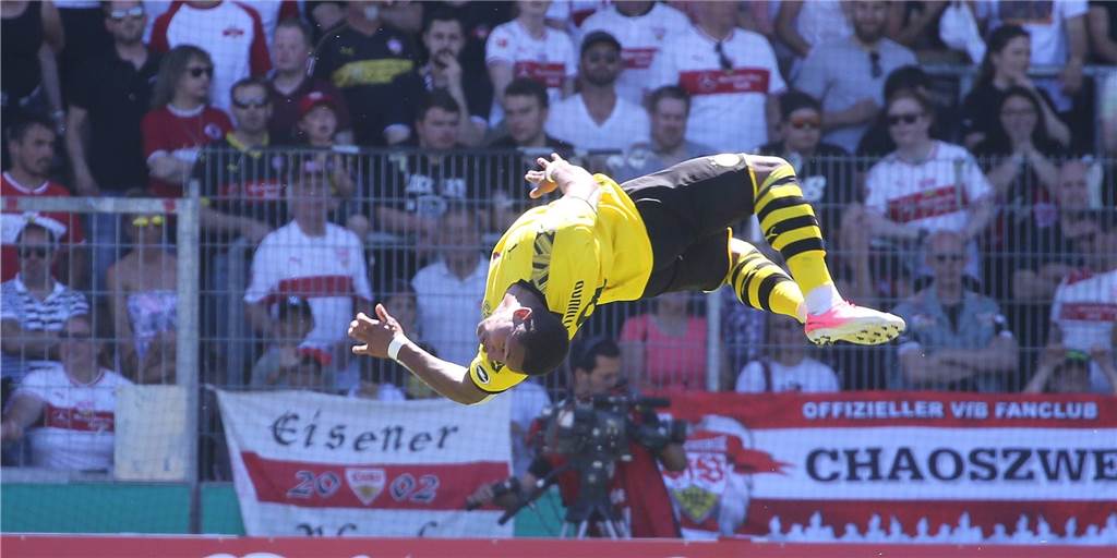 Borussia Dortmund will Sturmtalent binden - Paul Besong nach U19-Titelgewinn im Fokus Borussia Dortmund will Sturmtalent binden - Paul Besong nach U19-Titelgewinn im Fokus