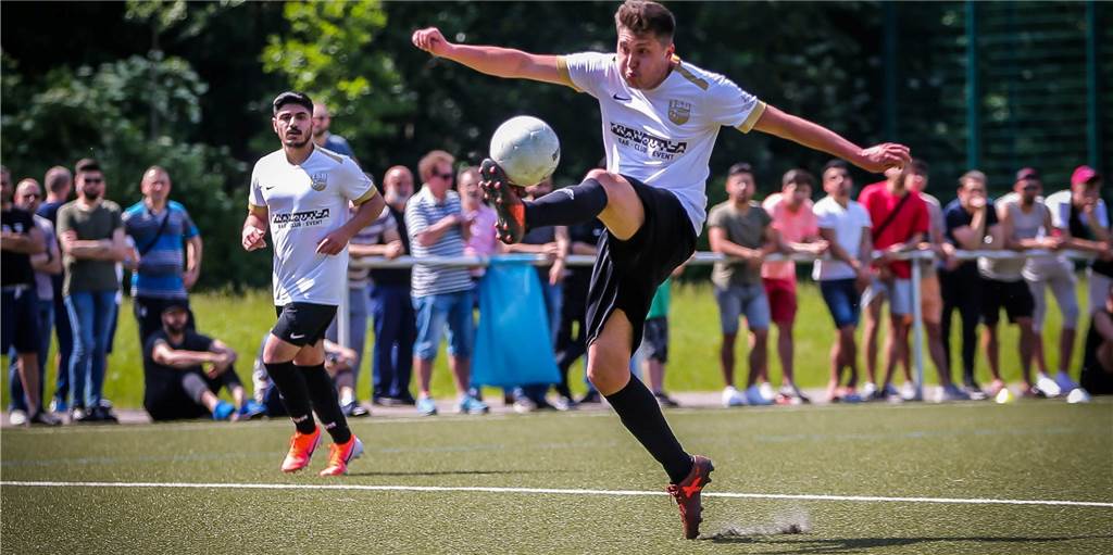 Ozan Bektas schießt Türkspor mit Fünferpack in die Bezirksliga Ozan Bektas schießt Türkspor mit Fünferpack in die Bezirksliga