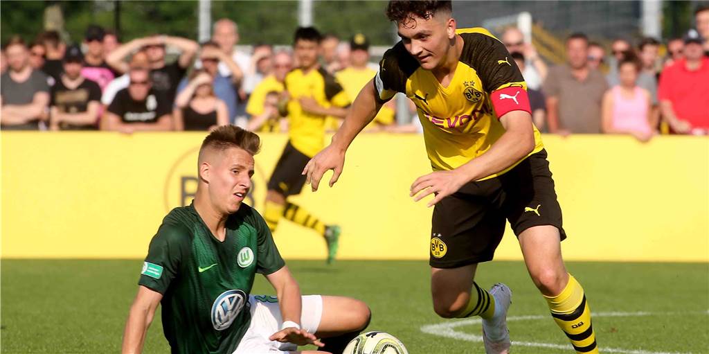 Noch ein Spiel bis zum Finale für die BVB-U17 - Moukoko-Ersatz kommt aus der Schweiz