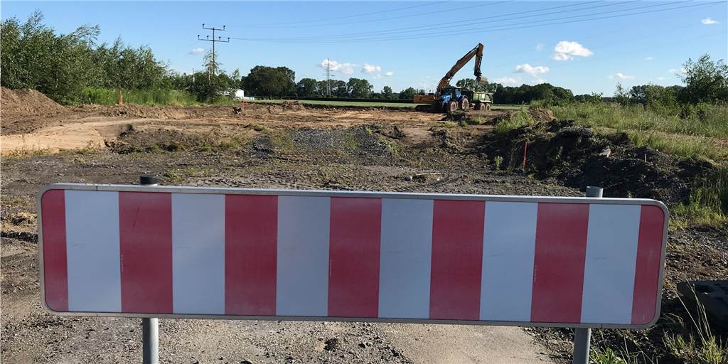 Endlich wächst die Umgehungsstraße: Vierter Arm könnte neuen Gewerbebetrieb anschließen Endlich wächst die Umgehungsstraße: Vierter Arm könnte neuen Gewerbebetrieb anschließen