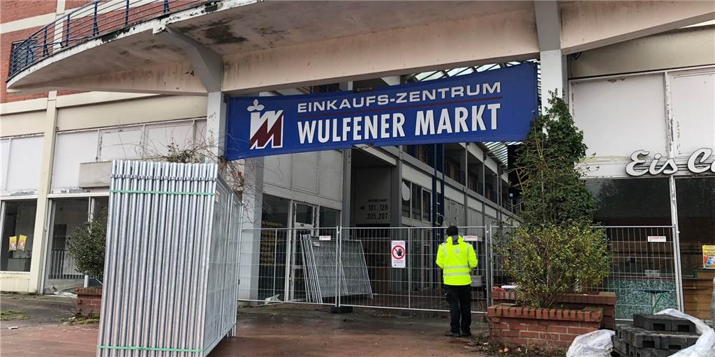 Es gibt noch keinen Zwangsversteigerungstermin für den Wulfener Markt Es gibt noch keinen Zwangsversteigerungstermin für den Wulfener Markt