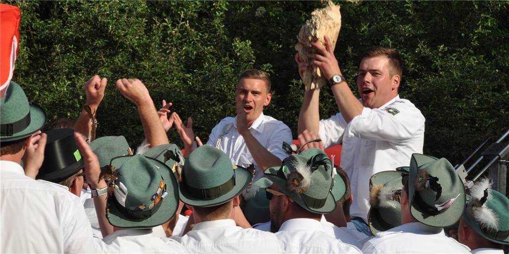Martin Hagemann ist der neue König der Sythener Schützen Martin Hagemann ist der neue König der Sythener Schützen