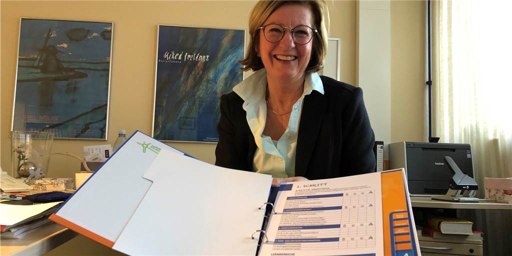 Kampf der Mengeder Politiker hat Erfolg: Schulamt zahlt nun für den Bildungspass Kampf der Mengeder Politiker hat Erfolg: Schulamt zahlt nun für den Bildungspass