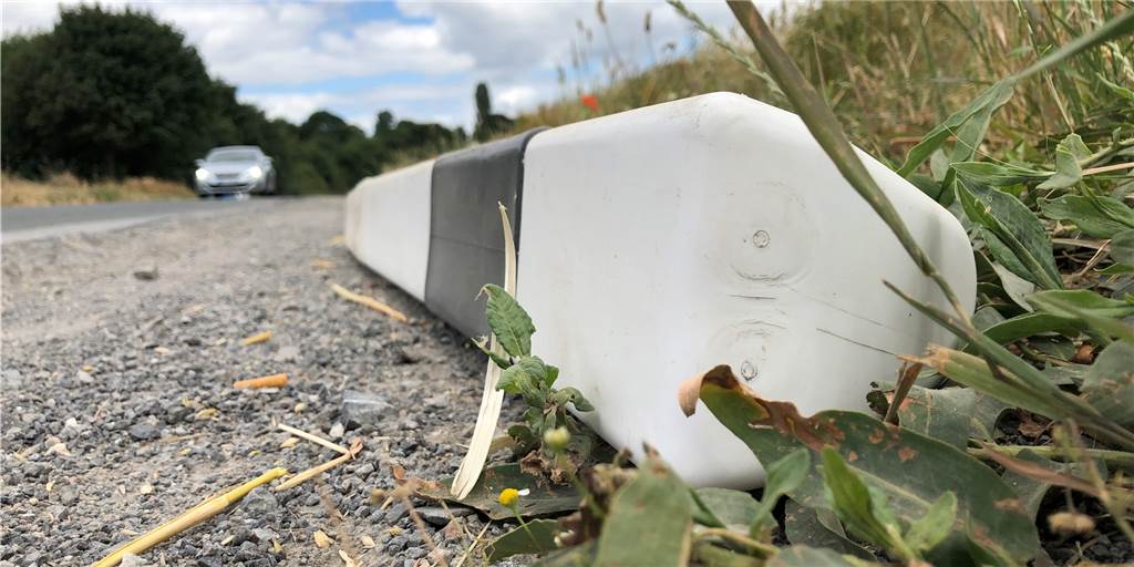 Wieder hat jemand die Pfosten an der Persebecker Straße herausgezogen - die Stadt reagiert Wieder hat jemand die Pfosten an der Persebecker Straße herausgezogen - die Stadt reagiert