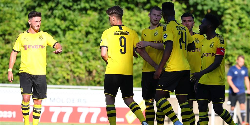 Arif Et über einen Sommer ohne Regeneration, schwere Beine beim BVB II und sein Lied zum Einstand Arif Et über einen Sommer ohne Regeneration, schwere Beine beim BVB II und sein Lied zum Einstand