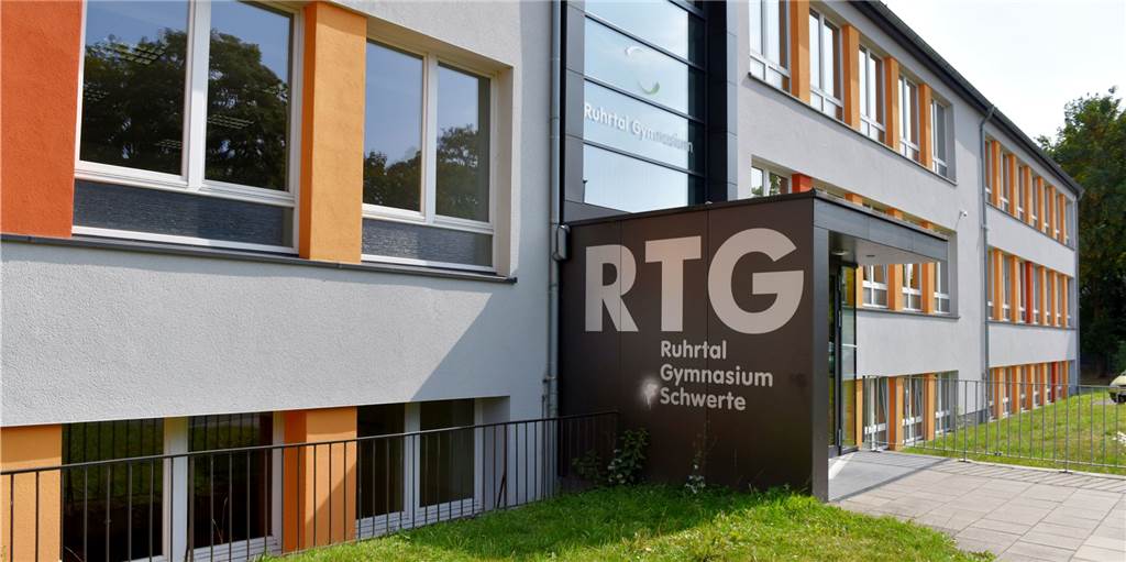 Stadtspitze darf über Schüler aus Holzen mit Kollegen aus Dortmund weiter verhandeln Stadtspitze darf über Schüler aus Holzen mit Kollegen aus Dortmund weiter verhandeln