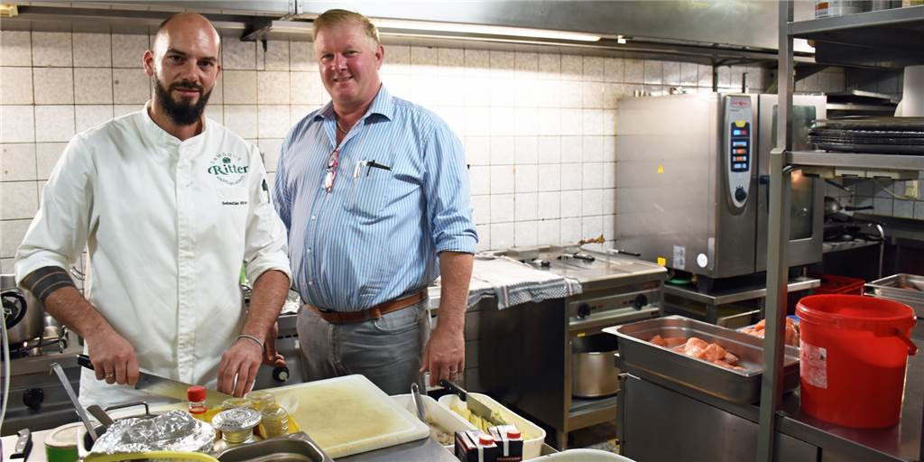 Perfekt für Familien: Gut-bürgerliche Küche und magenfüllende Portionen im Landgut Ritter Perfekt für Familien: Gut-bürgerliche Küche und magenfüllende Portionen im Landgut Ritter