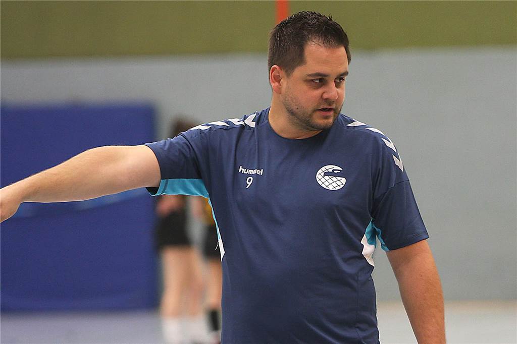 Marc Kruska steht in Frohlinde allein auf weiter Flur Marc Kruska steht in Frohlinde allein auf weiter Flur