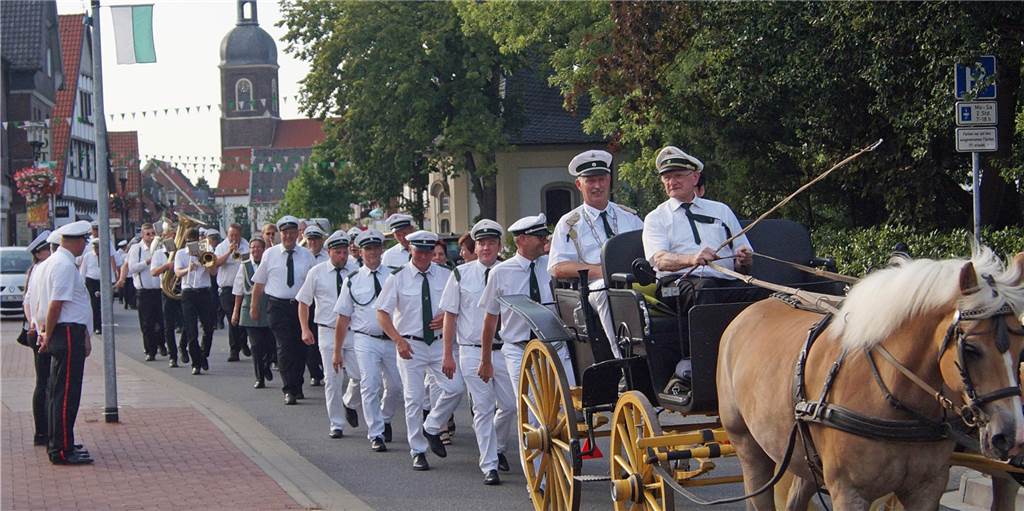 Mit vielen Fotos: So waren das Antreten und die Party der Nordkirchener Schützen Mit vielen Fotos: So waren das Antreten und die Party der Nordkirchener Schützen