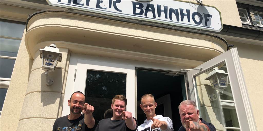 Der Alte Bahnhof wird ein Barbecue-Restaurant - mit Friedchen’s-Kult-Koch Kay Fräder Der Alte Bahnhof wird ein Barbecue-Restaurant - mit Friedchen’s-Kult-Koch Kay Fräder