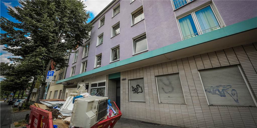 Polizei findet verwesende Leiche in Dortmunder Wohnung Polizei findet verwesende Leiche in Dortmunder Wohnung