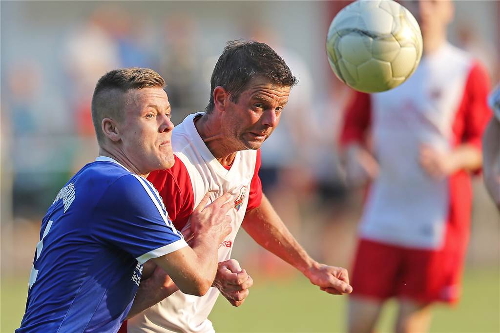 Korfballerinnen haben keine Angst vor wilden Tieren Korfballerinnen haben keine Angst vor wilden Tieren