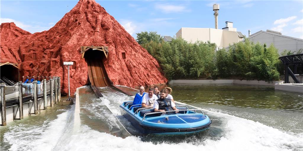 Movie Park eröffnet seine neugestaltete Wasserbahn „Area 51“ (mit Videoclip) Movie Park eröffnet seine neugestaltete Wasserbahn „Area 51“ (mit Videoclip)