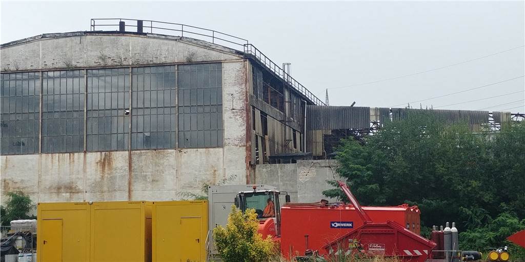 Die alten Thyssen-Krupp-Hallen werden gerade abgebaut Die alten Thyssen-Krupp-Hallen werden gerade abgebaut