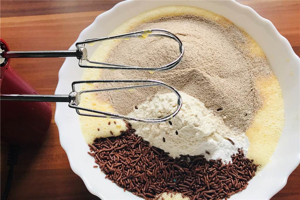 Cappuccino mal anders: Fluffige Kaffee-Küchlein im Becher