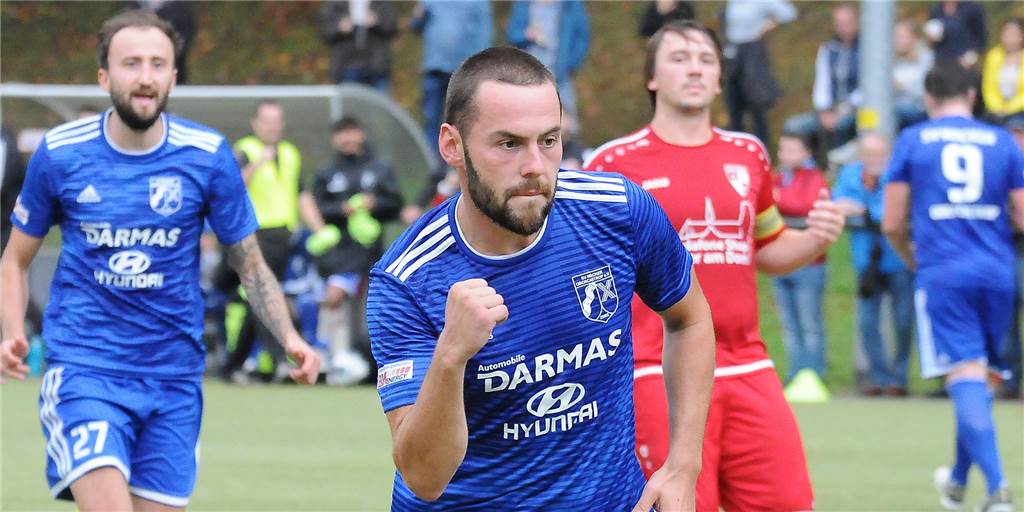 Unterschiedliche Stimmungslagen beim SV Wacker Obercastrop und dem FC Frohlinde Unterschiedliche Stimmungslagen beim SV Wacker Obercastrop und dem FC Frohlinde