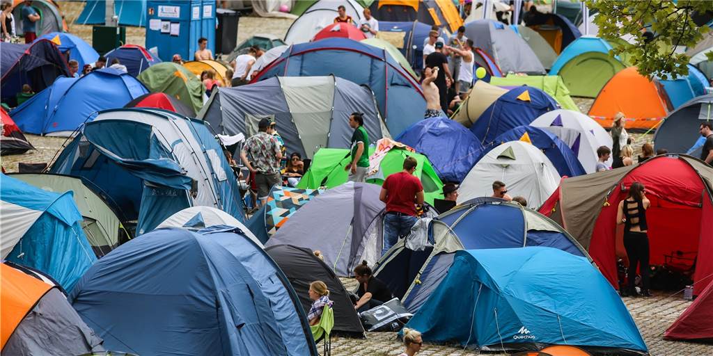Draußen Schlafen bei Hitze kann Strafe kosten - Was erlaubt ist und was nicht Draußen Schlafen bei Hitze kann Strafe kosten - Was erlaubt ist und was nicht