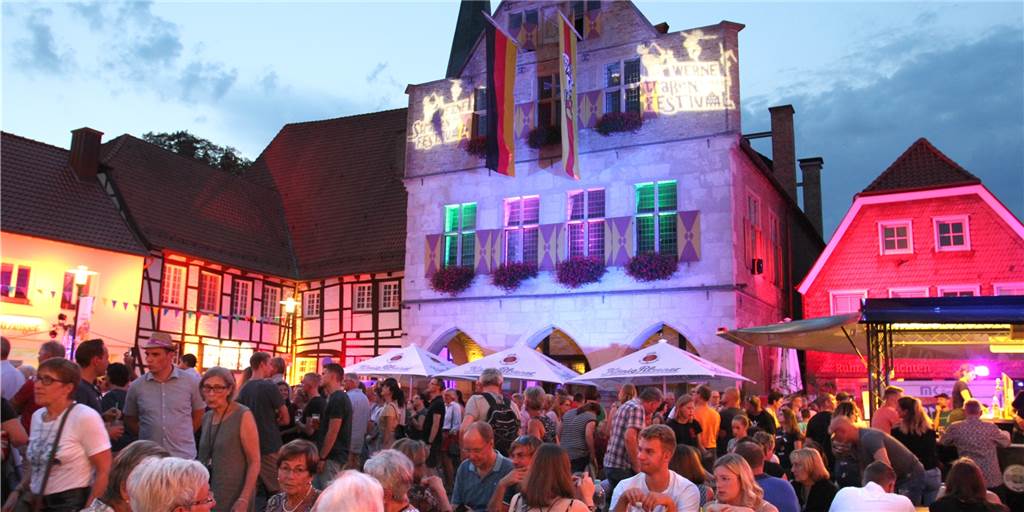 Bilanz zum Straßenfestival fällt positiv aus, dennoch gibt es ein Manko Bilanz zum Straßenfestival fällt positiv aus, dennoch gibt es ein Manko