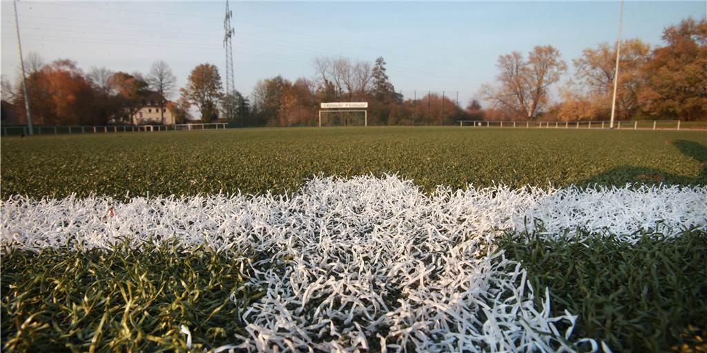 Rangelei führt zu großem Polizeieinsatz auf Fußballplatz in Dortmund Rangelei führt zu großem Polizeieinsatz auf Fußballplatz in Dortmund