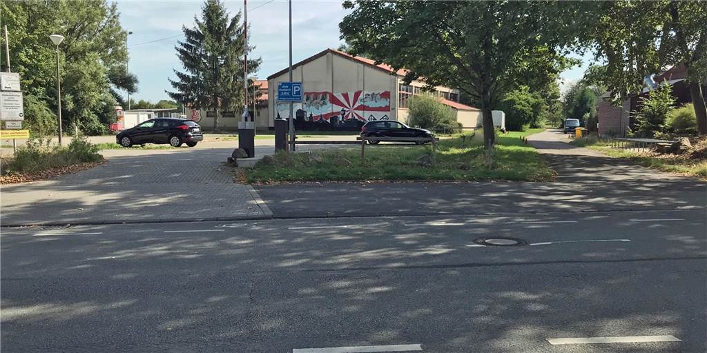 Deusener Freibad: Anwohner sehen nicht den Verkehr als dringendstes Problem Deusener Freibad: Anwohner sehen nicht den Verkehr als dringendstes Problem