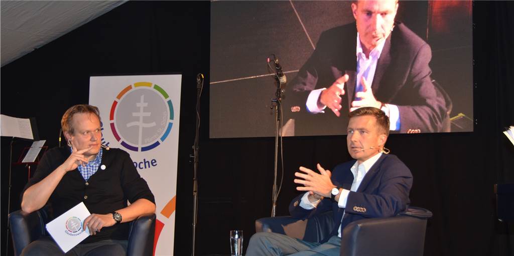 ZDF-Korrespondent Dr. Stefan Leifert: „Nur nicht langweilig werden“ ZDF-Korrespondent Dr. Stefan Leifert: „Nur nicht langweilig werden“