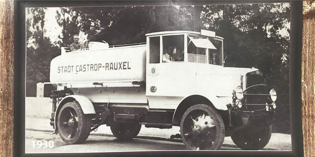 Müllabfuhr ist jetzt 90 Jahre alt: 1929 waren 6200 Ringtonnen und zwei Laster im Einsatz Müllabfuhr ist jetzt 90 Jahre alt: 1929 waren 6200 Ringtonnen und zwei Laster im Einsatz