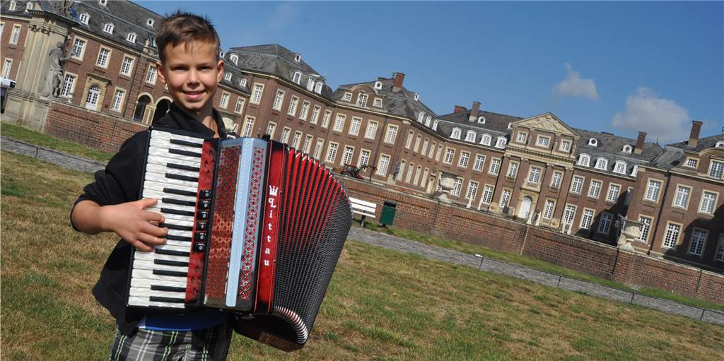 Superhelden am Schloss: Kinder und Jugendliche aus dem Kreis Coesfeld proben in Nordkirchen Superhelden am Schloss: Kinder und Jugendliche aus dem Kreis Coesfeld proben in Nordkirchen