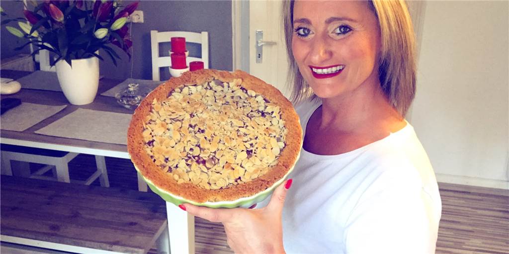 Herbstlich-fruchtige Zwetschgen-Tarte - So gut kann ein saisonaler Einkauf sein Herbstlich-fruchtige Zwetschgen-Tarte - So gut kann ein saisonaler Einkauf sein