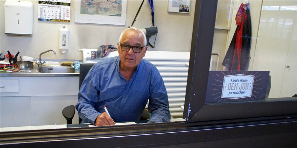 Hausmeister Walter Funke: Seit 30 Jahren Respektsperson und Kumpel Hausmeister Walter Funke: Seit 30 Jahren Respektsperson und Kumpel