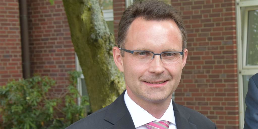 Wer folgt auf Bert Risthaus? Die ersten Bürgermeister-Kandidaten in Ascheberg stehen fest Wer folgt auf Bert Risthaus? Die ersten Bürgermeister-Kandidaten in Ascheberg stehen fest